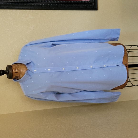 SOLD MENS Banana Republic Skull Print Camden Fit Cotton Button Down Shirt Size L - Picture 2 of 8